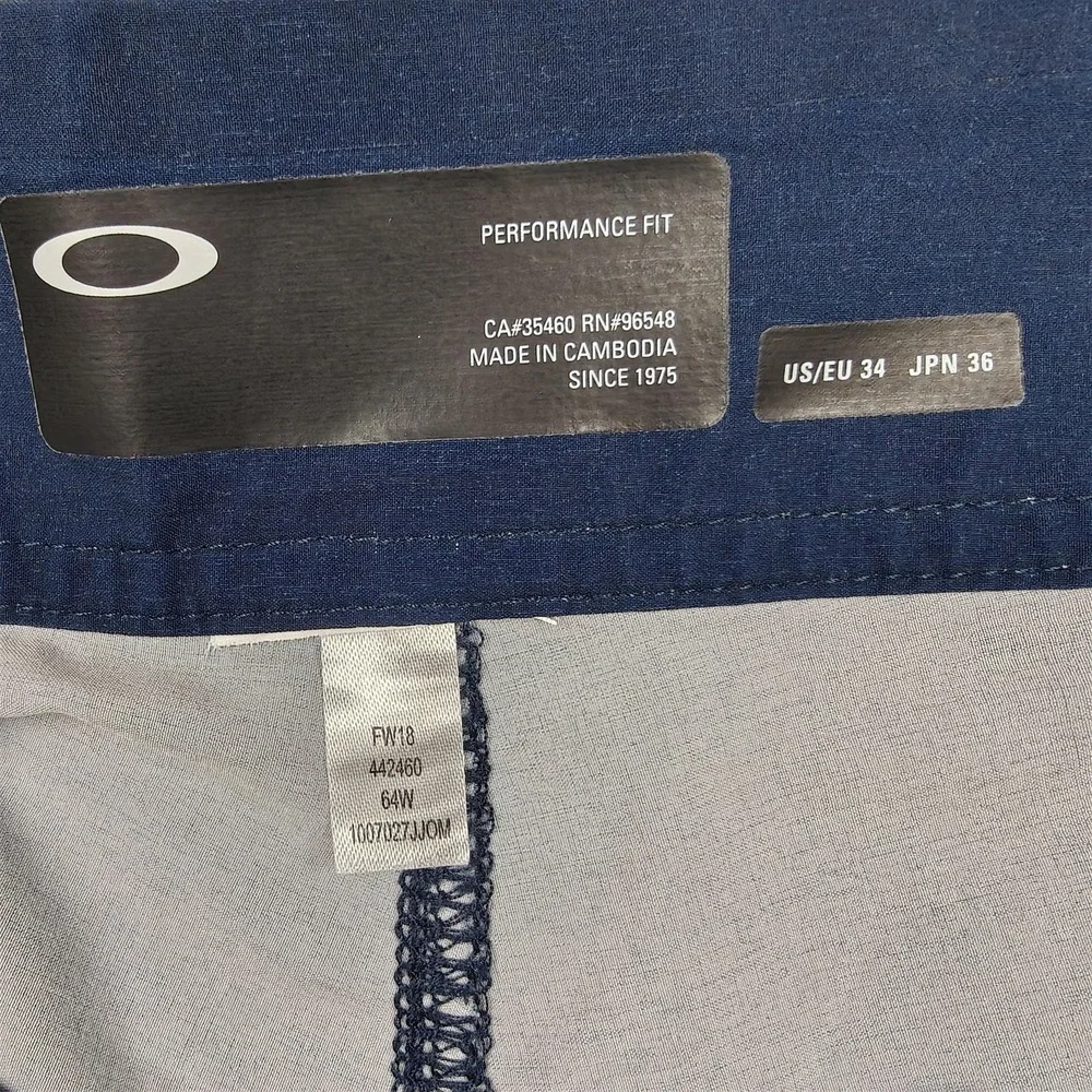Oakley Board Shorts Mens 34 Blue Striped Swim‎ Trunks Drawstring Back Pocket